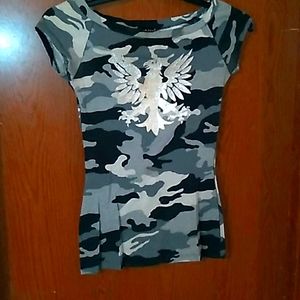 Wet Seal Womens Camo Shirt